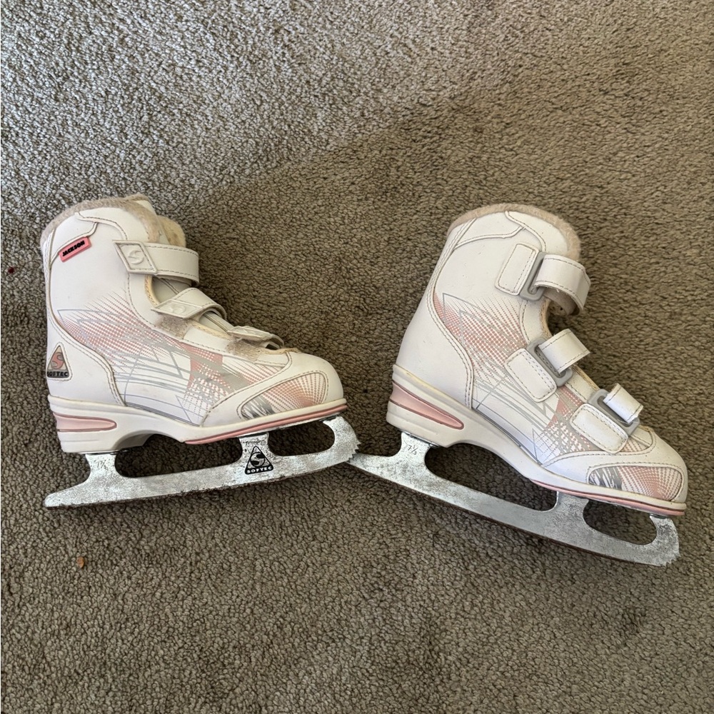 Jackson Softec White and Pink Ice Skates